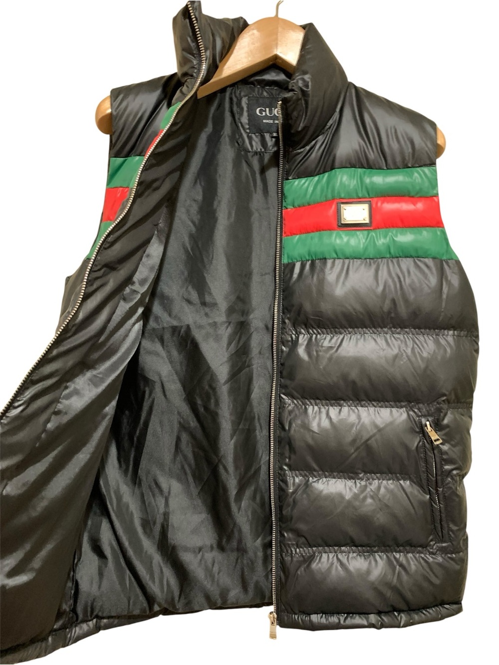 Fashion Black Puffer Vest Green & Red Stripe Size XL Cozy Warm Outdoor - Picture 3 of 10